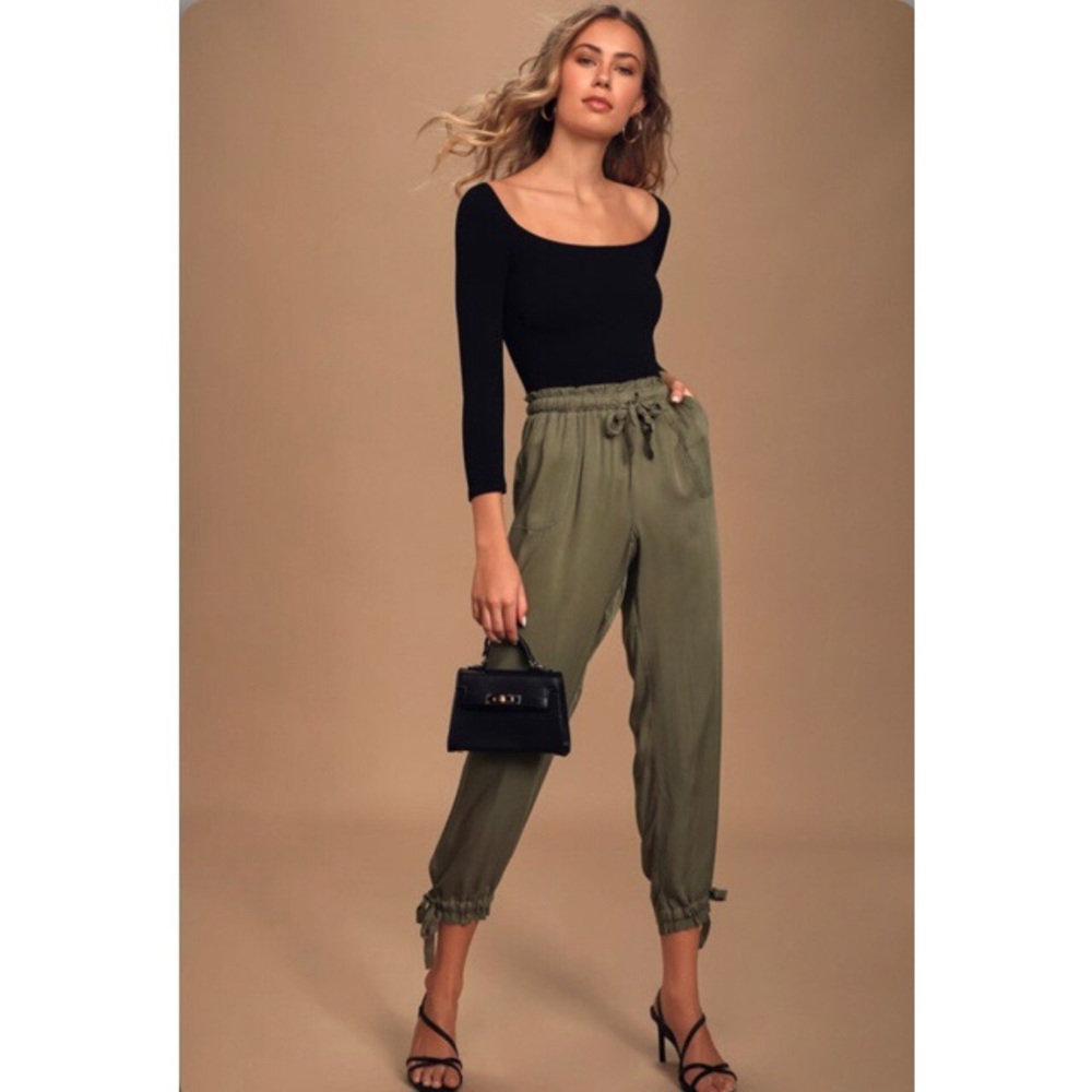 Lulu’s Olive Green Joggers!